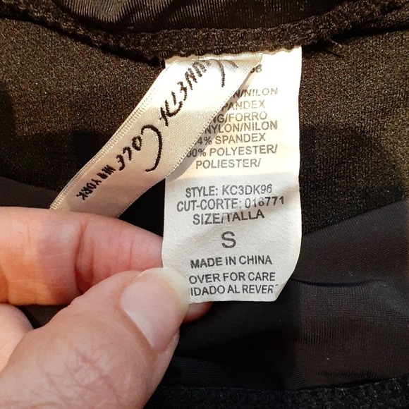 NWT Kenneth Cole sz SM two-piece swim, $121.00 - Picture 4 of 6